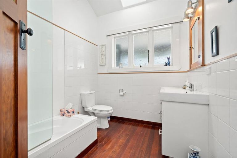 Photo of property in 12 Hall Avenue, Regent, Whangarei, 0112