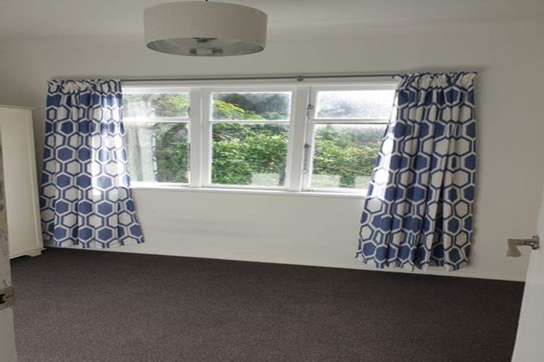 Photo of property in 60 Rodrigo Road, Kilbirnie, Wellington, 6022