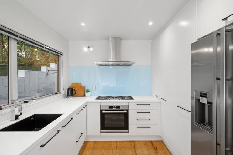 Photo of property in 12 Lady Polson Lane, Cashmere, Christchurch, 8022