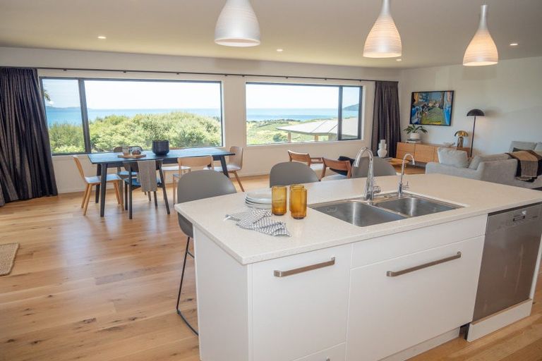 Photo of property in 24 Eagles Way, Cable Bay, 0420