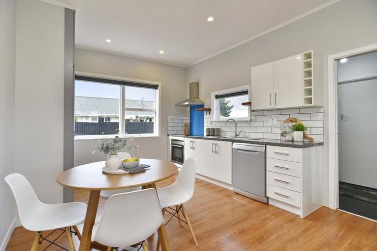 Photo of property in 868 Main North Road, Belfast, Christchurch, 8051