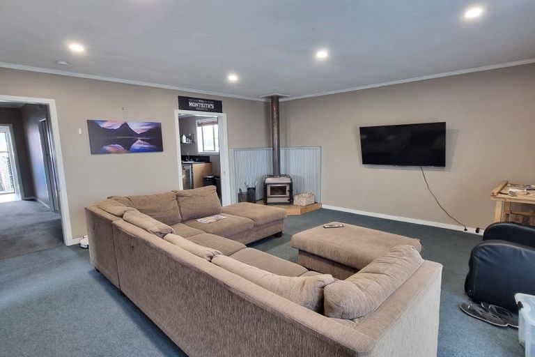 Photo of property in 43 Blake Street, Blaketown, Greymouth, 7805