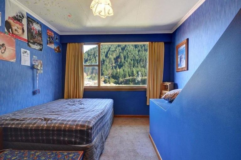 Photo of property in 6 Weaver Street, Queenstown, 9300