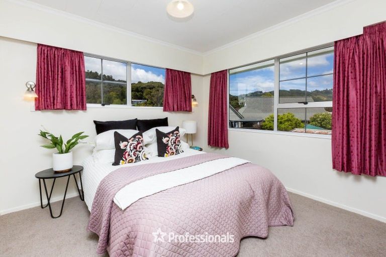 Photo of property in 9 Clinker Grove, Silverstream, Upper Hutt, 5019