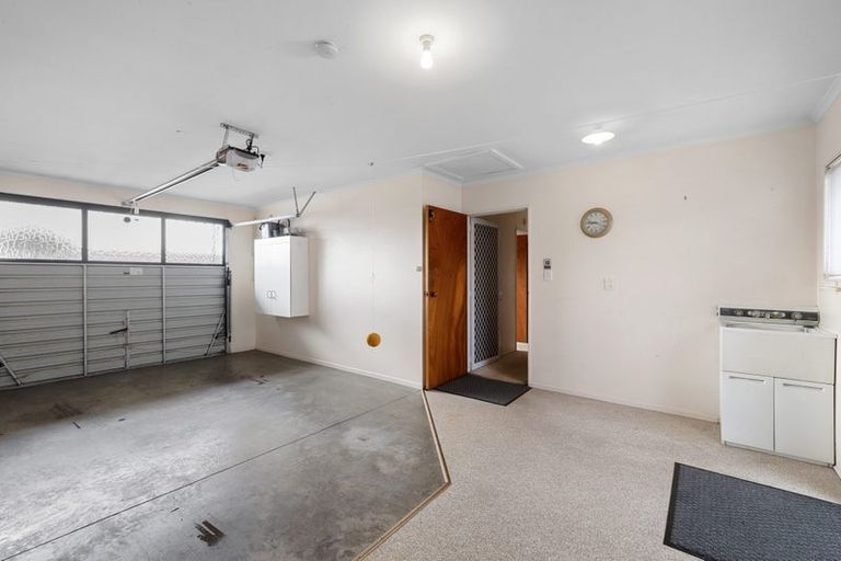 Photo of property in 17a Huatoki Street, Vogeltown, New Plymouth, 4310