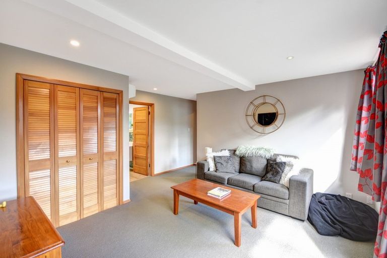 Photo of property in 1 Belleknowes Terrace, Belleknowes, Dunedin, 9011