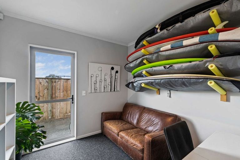 Photo of property in 30 William Wallbank Crescent, Swanson, Auckland, 0614