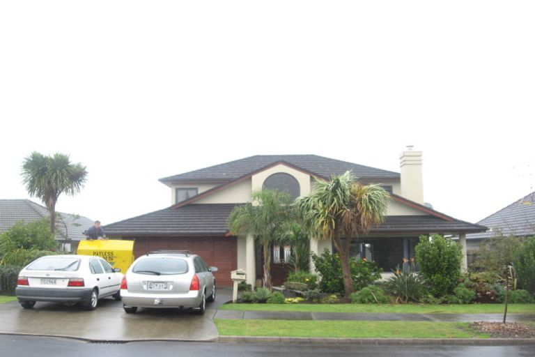 Photo of property in 11 Menen Place, Manurewa, Auckland, 2105