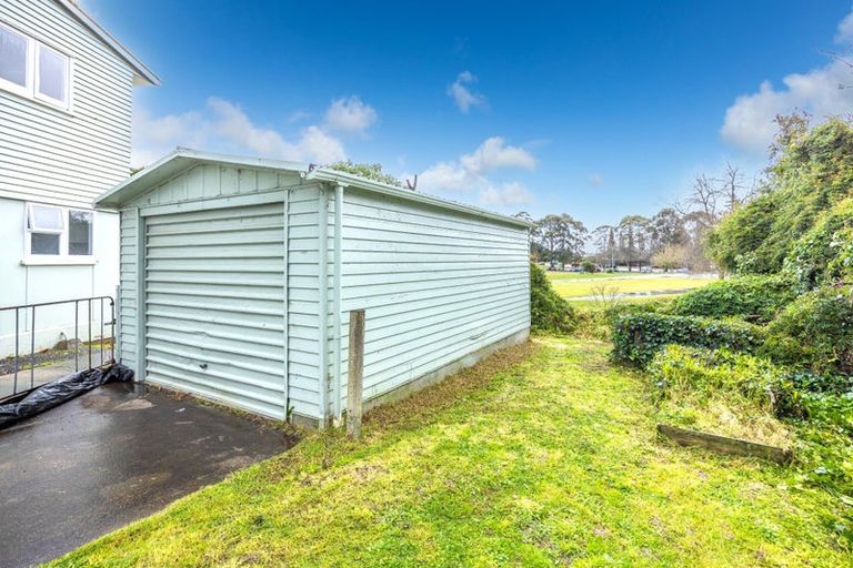 Photo of property in 15 Allenby Street, Bader, Hamilton, 3206