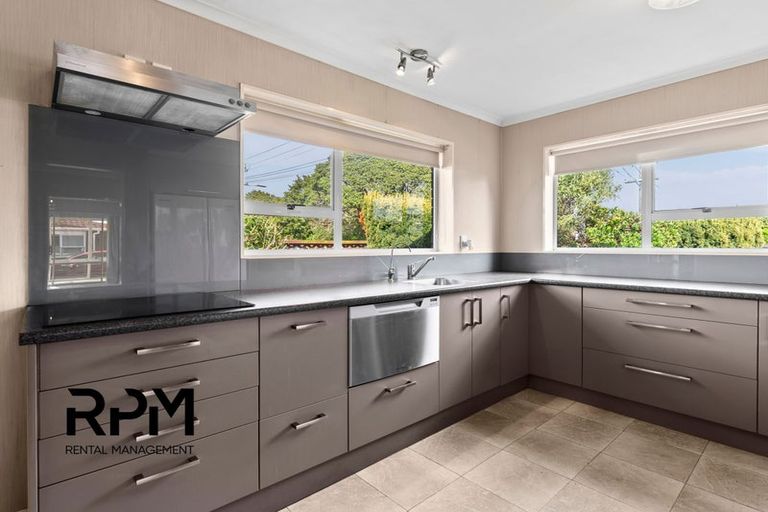 Photo of property in 48 Fulford Street, New Plymouth, 4310