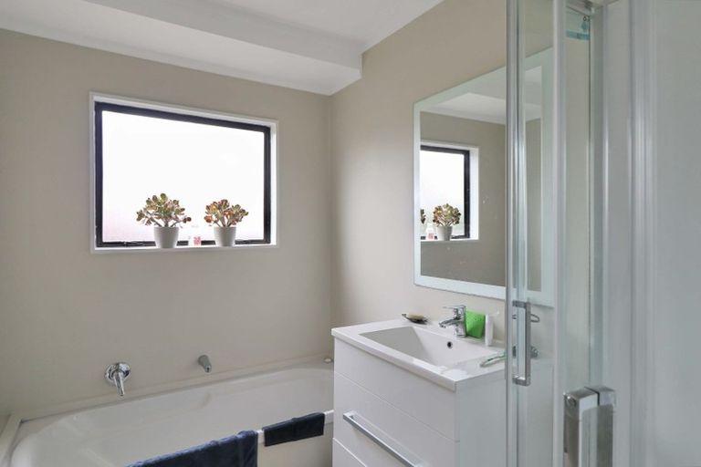 Photo of property in 3b Bush Street, Naenae, Lower Hutt, 5011