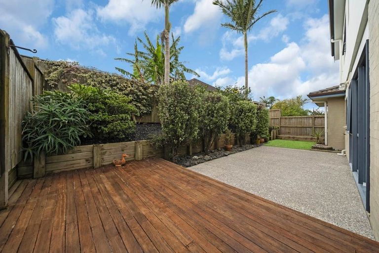 Photo of property in 11 Gordal Place, Flat Bush, Auckland, 2016