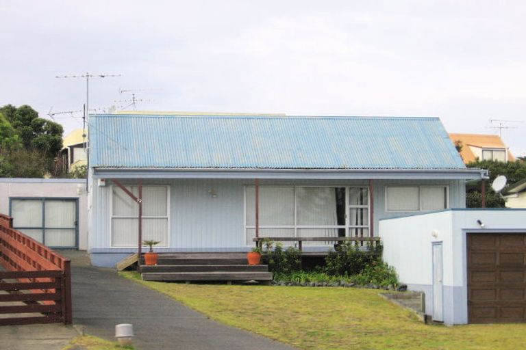 Photo of property in 72 Omaha Drive, Omaha, 0986