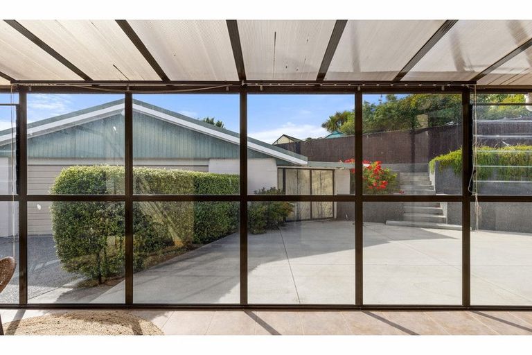 Photo of property in 9 Doyle Place, Avondale, Christchurch, 8061