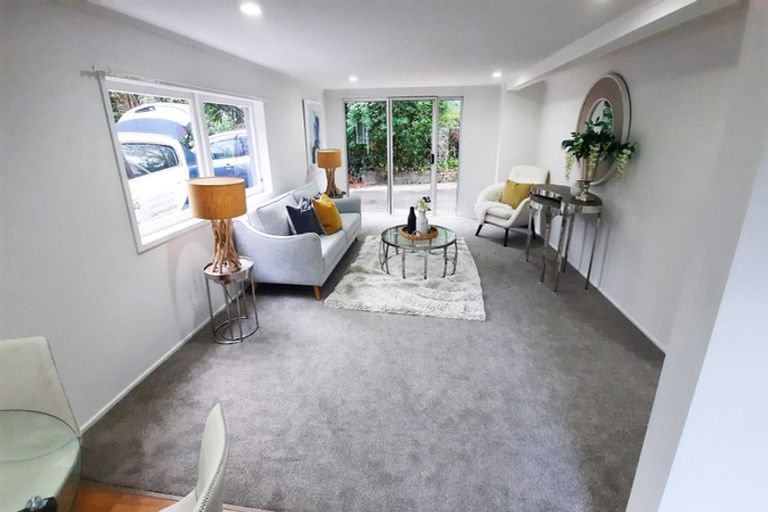 Photo of property in 1/226 Forrest Hill Road, Forrest Hill, Auckland, 0620