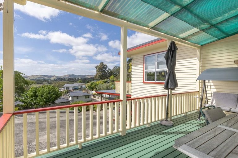 Photo of property in 129 Kimihia Road, Huntly, 3700