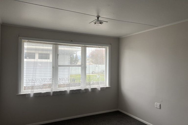 Photo of property in 10 Norfolk Street, Levin, 5510