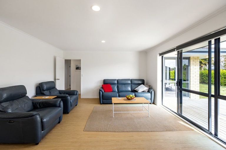 Photo of property in 13 Bellona Place, Flagstaff, Hamilton, 3210