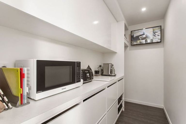 Photo of property in 34 Ellesmere Street, Marshland, Christchurch, 8083