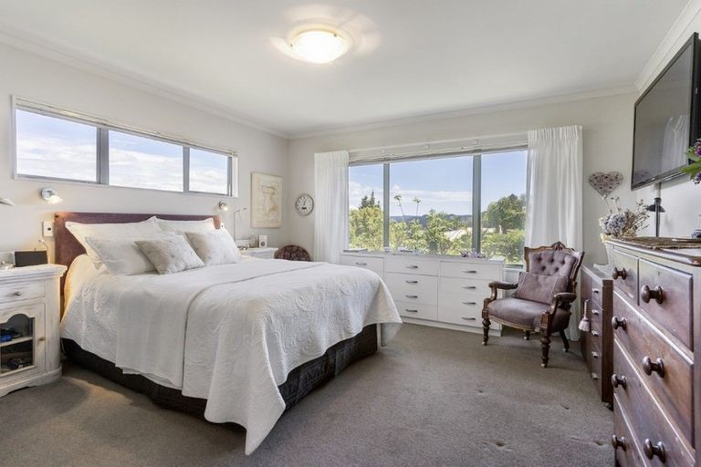 Photo of property in 117 Bruce Wallace Place, Whangamata, 3620