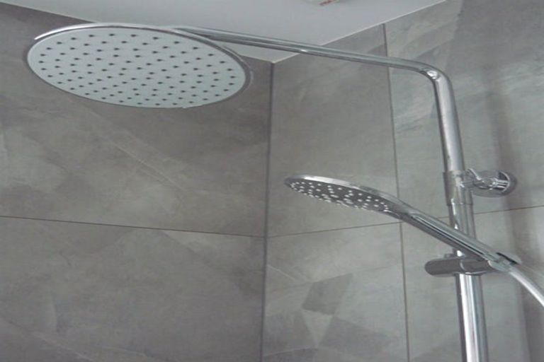 Photo of property in 57a Neil Avenue, Te Atatu Peninsula, Auckland, 0610