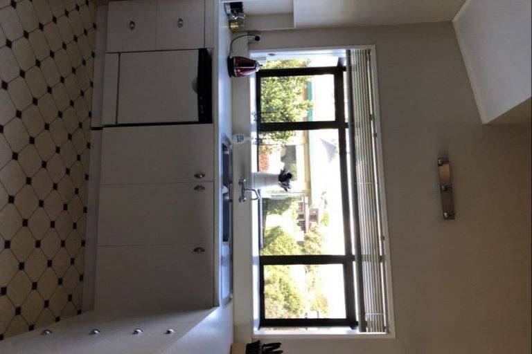 Photo of property in 14 Kaanapali Place, Wattle Downs, Auckland, 2103