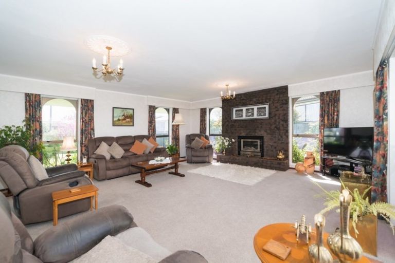 Photo of property in 6 Ashdown Crescent, Feilding, 4702