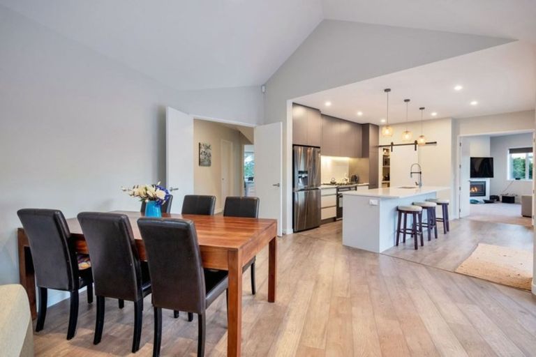 Photo of property in 118 Elmore Road, Lucas Heights, Albany, 0793