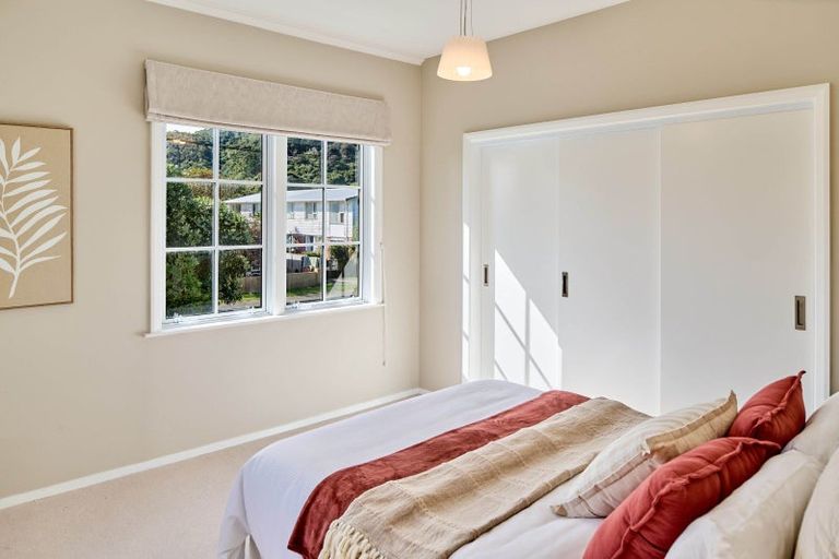 Photo of property in 13 Miro Street, Eastbourne, Lower Hutt, 5013
