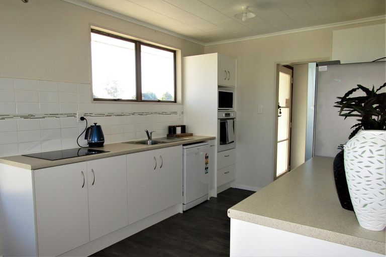 Photo of property in 55 Puriri Crescent, Edgecumbe, 3120