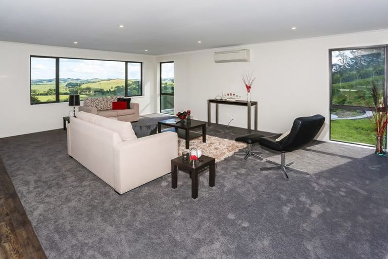 Photo of property in 24 Pinnacle Hill Road, Mangatawhiri, Pokeno, 2471