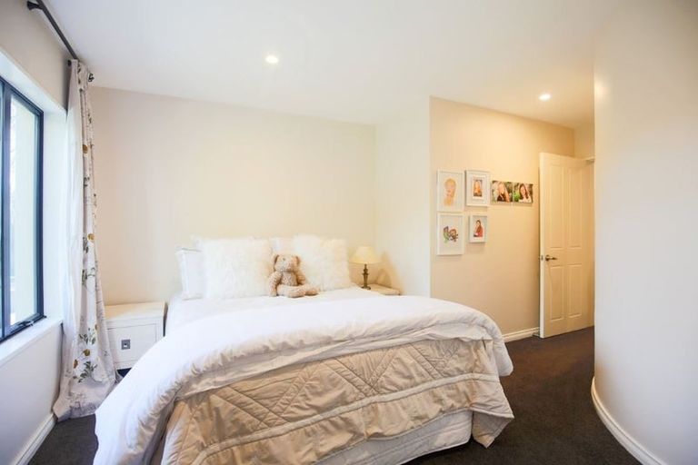 Photo of property in 39 Overdale Drive, Cashmere, Christchurch, 8022