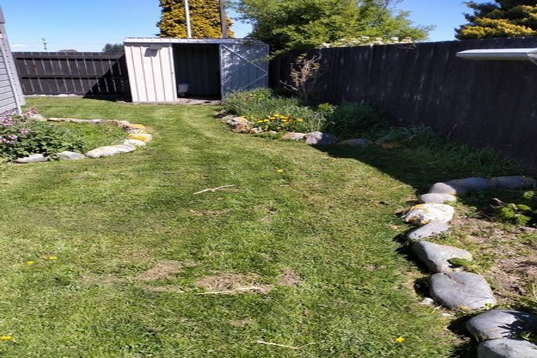 Photo of property in 15 Helena Street, Lumsden, 9730