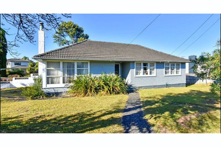 Photo of property in 49 Buller Crescent, Manurewa, Auckland, 2102