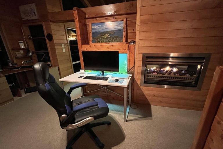 Photo of property in 18 Sir George Back Street, Opua, 0200