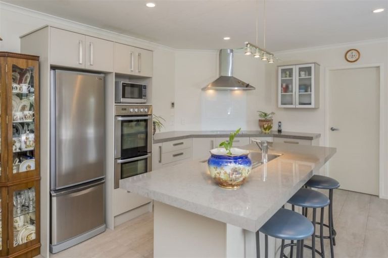 Photo of property in 38 Okarito Avenue, Levin, 5510