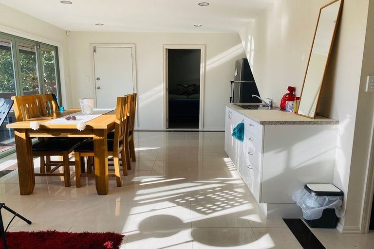 Photo of property in 24 Castleton Drive, Howick, Auckland, 2014