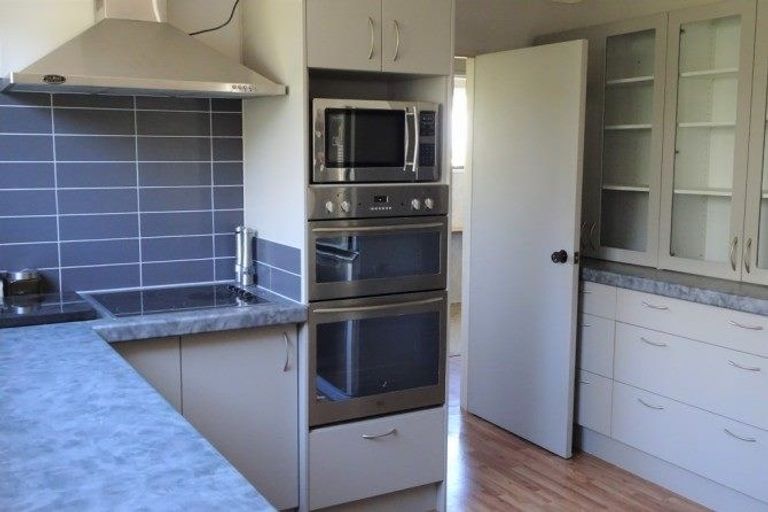 Photo of property in 2 Stanton Crescent, Karoro, Greymouth, 7805