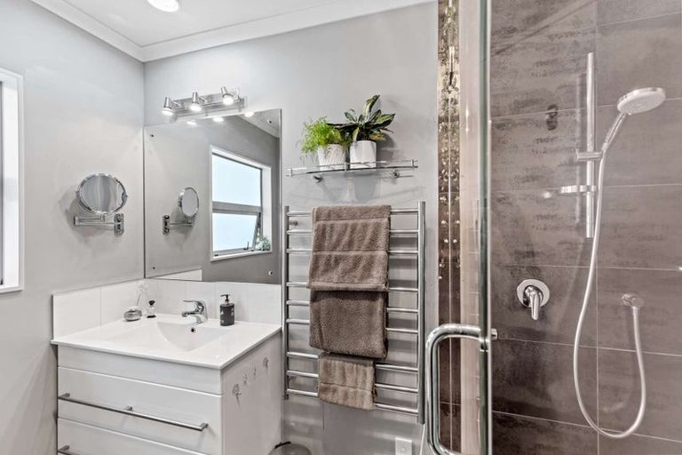 Photo of property in 24b Ascot Street, Hokowhitu, Palmerston North, 4410