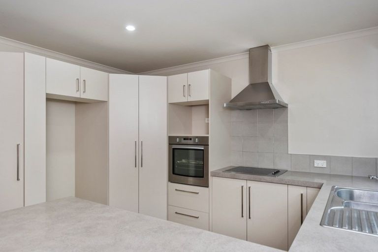 Photo of property in 71 Fairfax Crescent, Pyes Pa, Tauranga, 3112