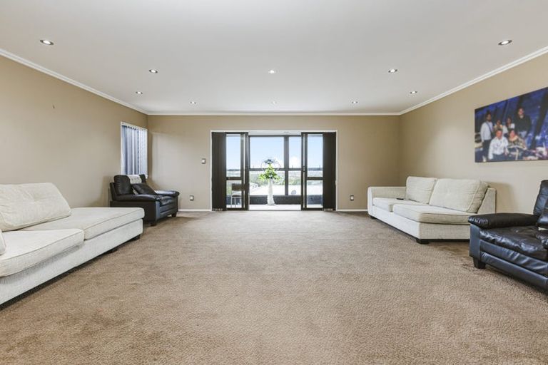 Photo of property in 8 Lyell Court, Clover Park, Auckland, 2019