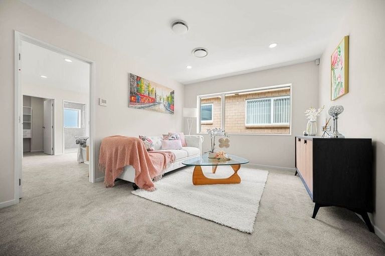 Photo of property in 9 Fong Road, Flat Bush, Auckland, 2019