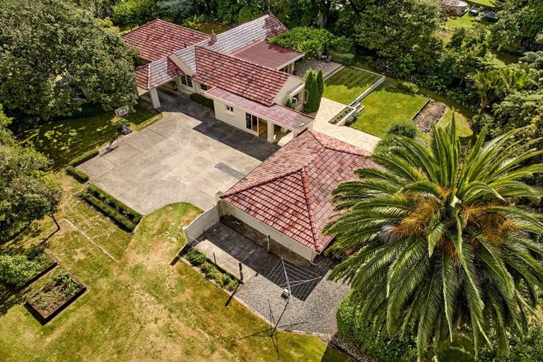 Photo of property in 46 Kawiu Road, Levin, 5510