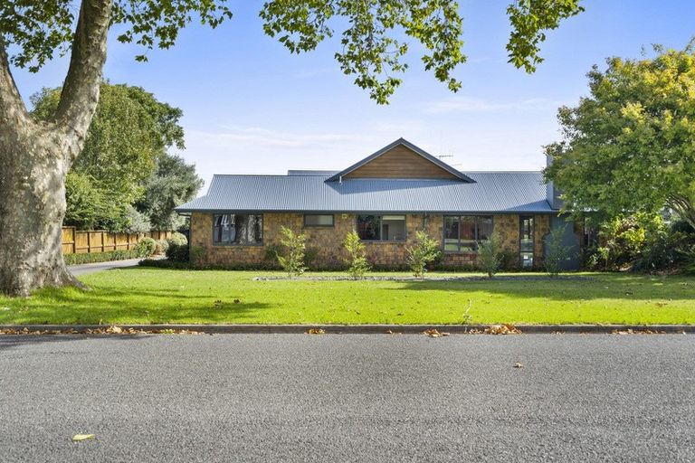 Photo of property in 44 Hall Street, Cambridge, 3434