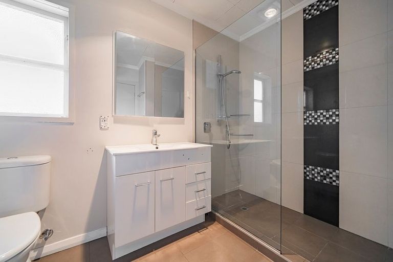 Photo of property in 351 Ruahine Street, Terrace End, Palmerston North, 4410