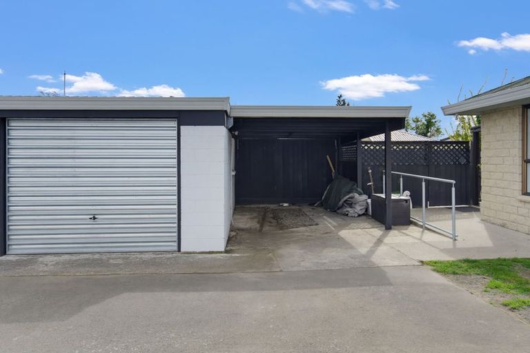 Photo of property in 2/244 Main Road North, Redwood, Christchurch, 8051