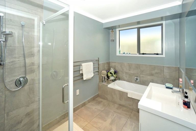 Photo of property in 5 Allanah Place, Te Puke, 3119