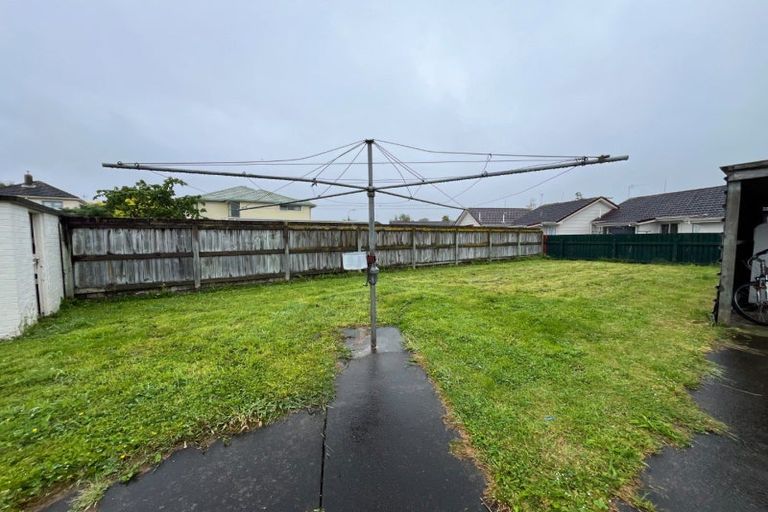 Photo of property in 83 Rangiora Avenue, Roslyn, Palmerston North, 4414