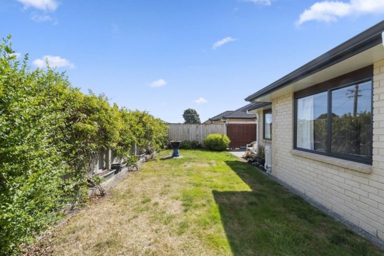 Photo of property in 20 Ian Peter Way, Otaki, 5512