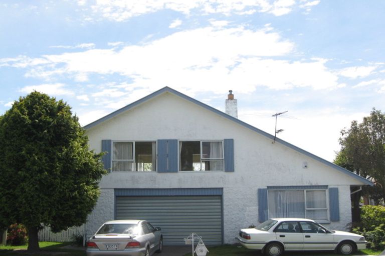 Photo of property in 39 Wingate Street, Redwood, Christchurch, 8051